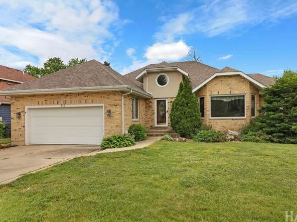 612 Edelweiss Dr, Antioch, IL 60002