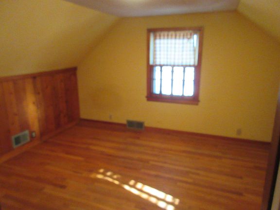 Bedroom 4 - 2nd Floor