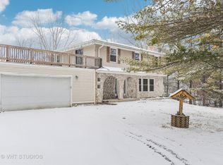 4N450 Anderson Rd, Elburn, IL 60119