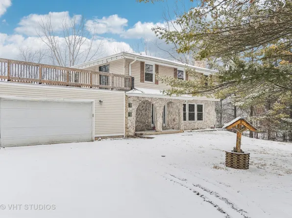 4N450 Anderson Rd, Elburn, IL 60119
