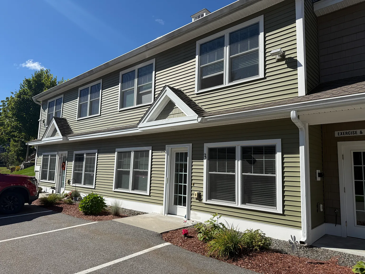 3 Abby Ln — Photo 2