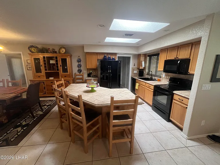 3076 Tripoli Dr — Photo 5