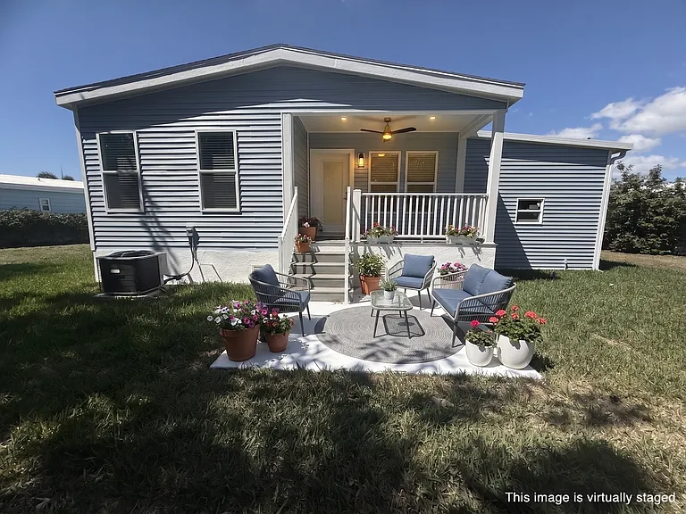 5715 Camelford Dr #528 — Photo 10
