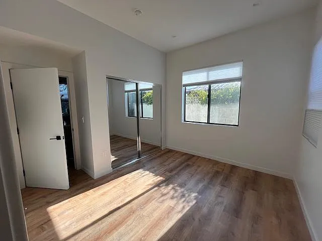 12515 Barbara Ave — Photo 24