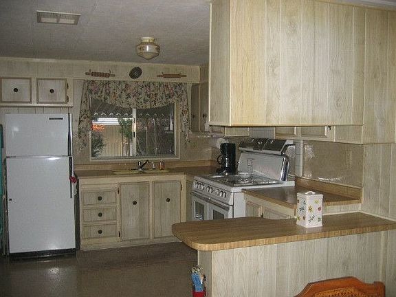 4th image of 26081 Ivory Palm Dr