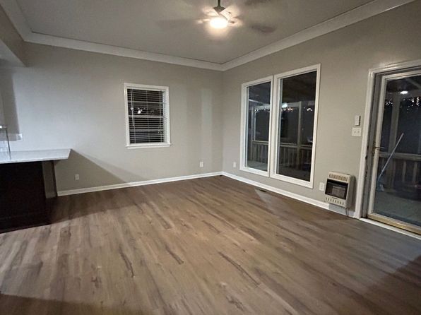 1251 Evergreen Rd