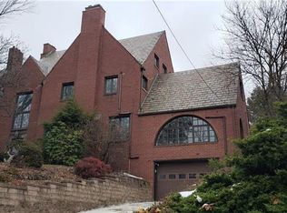 1269 Washington Rd, Mt Lebanon, PA 15228