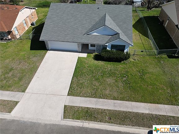 3rd image of 3104 Westrim Dr