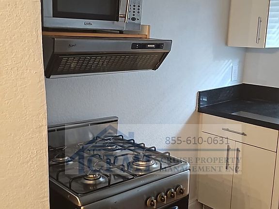 3rd image of 7610 Byron Ave