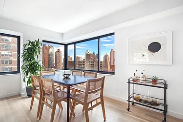 Rented by Pinnacle City Living