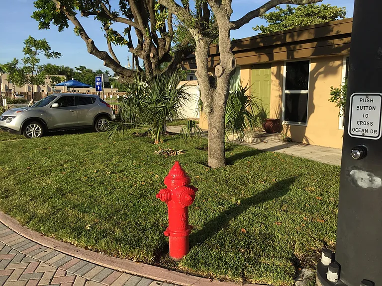 4300 N Ocean Dr #B — Photo 30