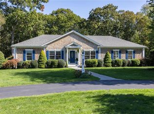 396 Congdon Dr, South Kingstown, RI 02879