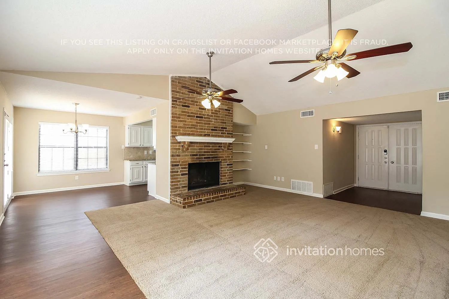 3718 Twin Oaks Ct Flower Mound, TX 75028 — Photo 2