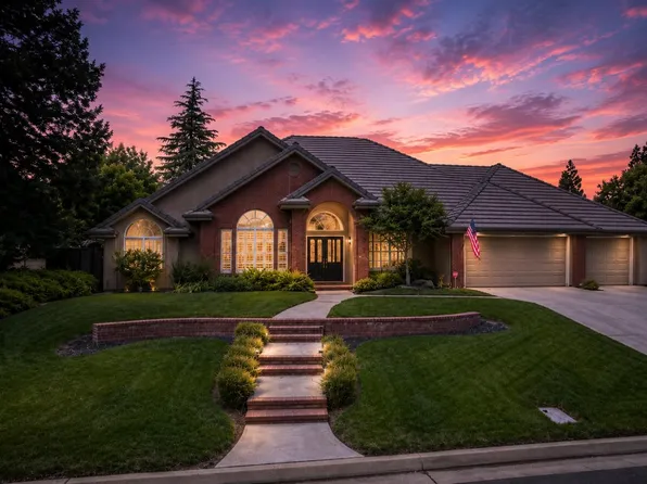 856 E Sutton Dr, Fresno, CA 93720