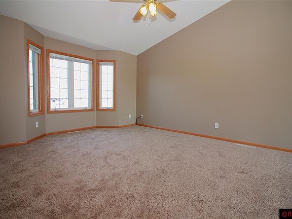 2nd image of 501 Grayhawk Dr