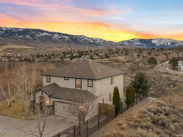 1091 Crown View Dr, Reno, NV 89523