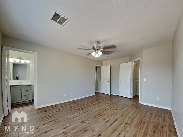 10904 E Azalea Ave — Photo 10