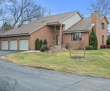 4915 Beacon LANE, Racine, WI, 53402