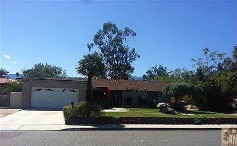 Front of house , door faces noth