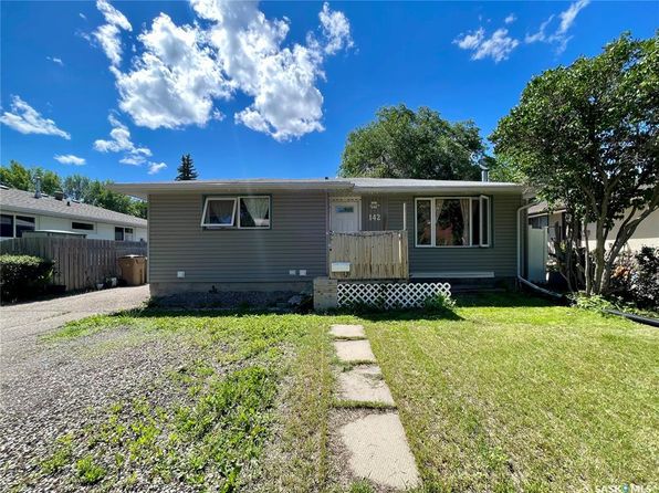 142 CANNON STREET, Regina, SK S4N 4E3