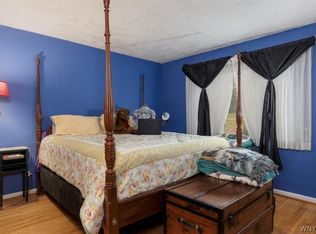 1308 Underhill Rd, East Aurora, NY 14052