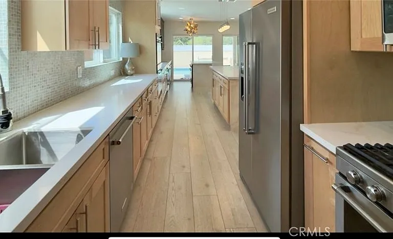 5921 NW Fallbrook Ave — Photo 5