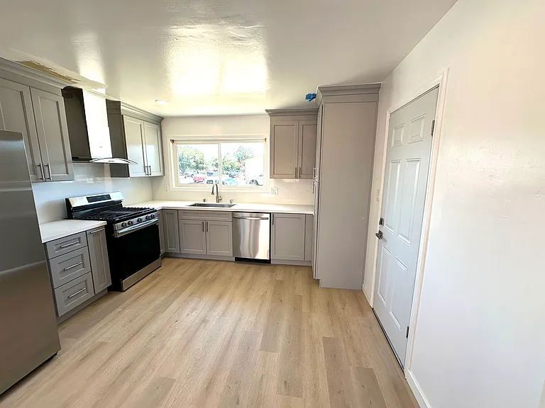 7777 Shannon Ave — Photo 7