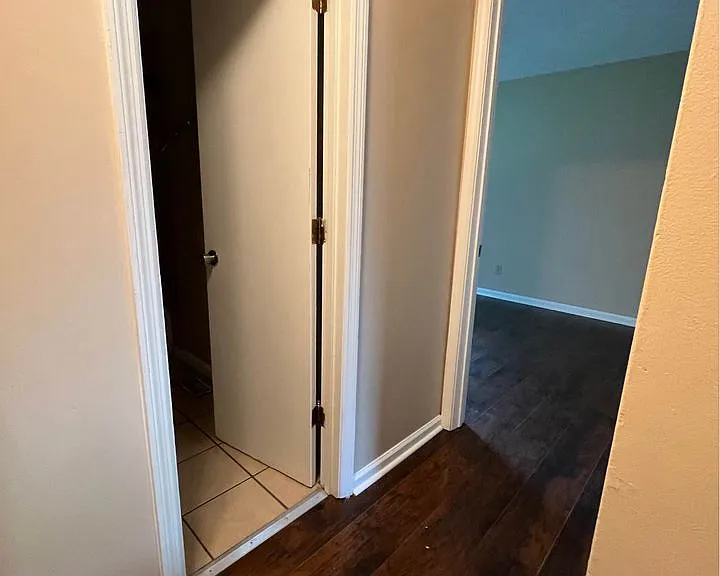 250 Wayne Dr #4D — Photo 7