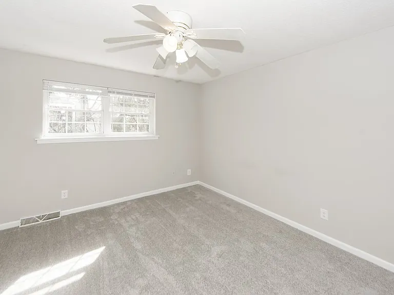 1305 Mathis Ferry Rd — Photo 6