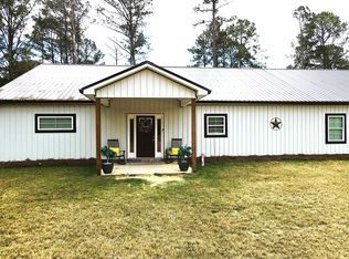 169 E Sheppard St, Stapleton, GA 30823