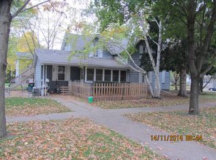 520 1/2 W Elm St, River Falls, WI 54022