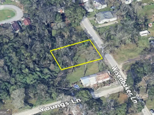 307 Wisenbaker Ln, Valdosta, GA 31601