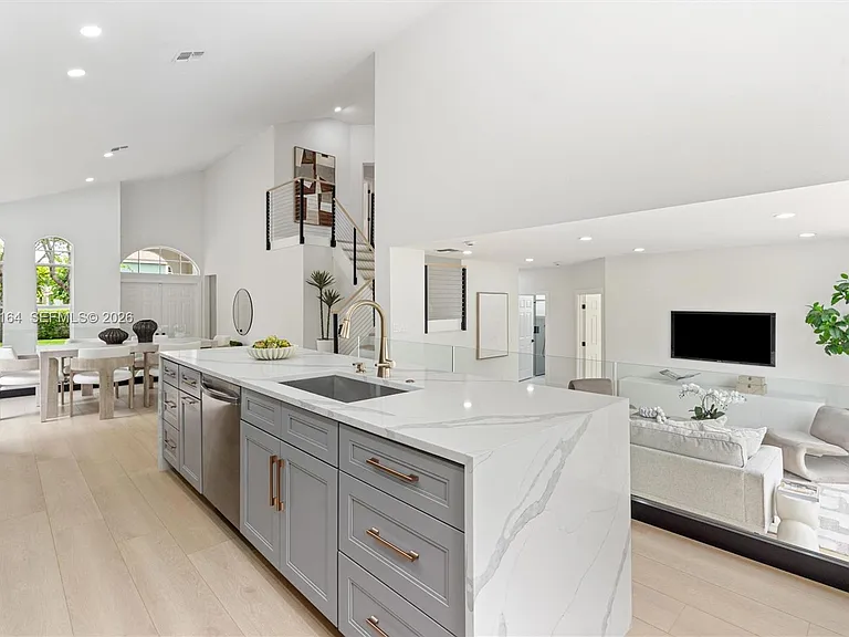 9840 Stover Way — Photo 11