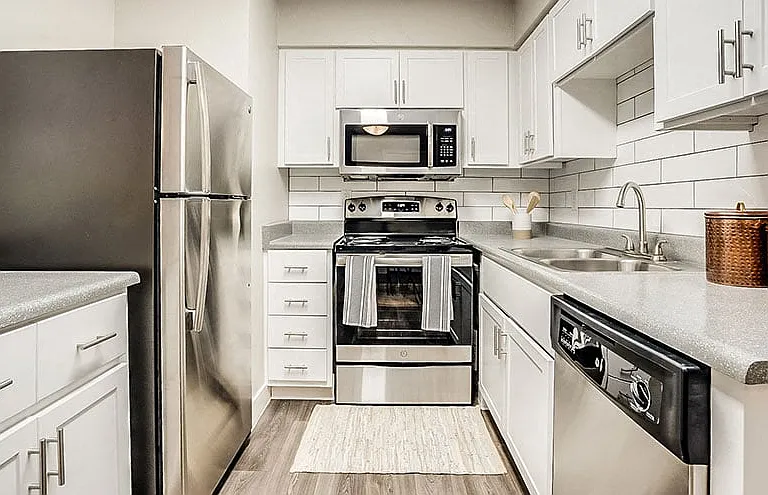 Aventerra at Dobson Ranch Apartments — Photo 1