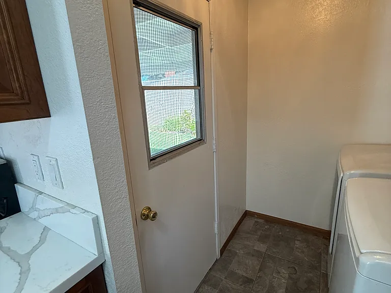 15502 Eliot Cir — Photo 31