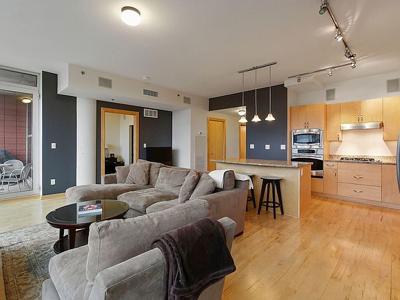 5th image of 215 10th Ave S Unit 630