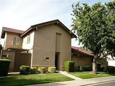 2nd image of 1001 Claremont Ct