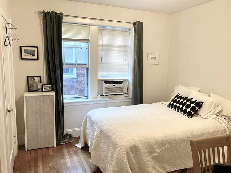 285 Harvard St #107 — Photo 6