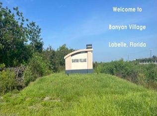 300 Song Ct #1, Labelle, FL 33935