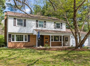 7301 Grandview Dr, Indianapolis, IN 46260