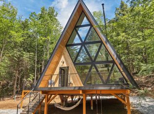 35 Mountain View Dr, Thornton, NH 03285