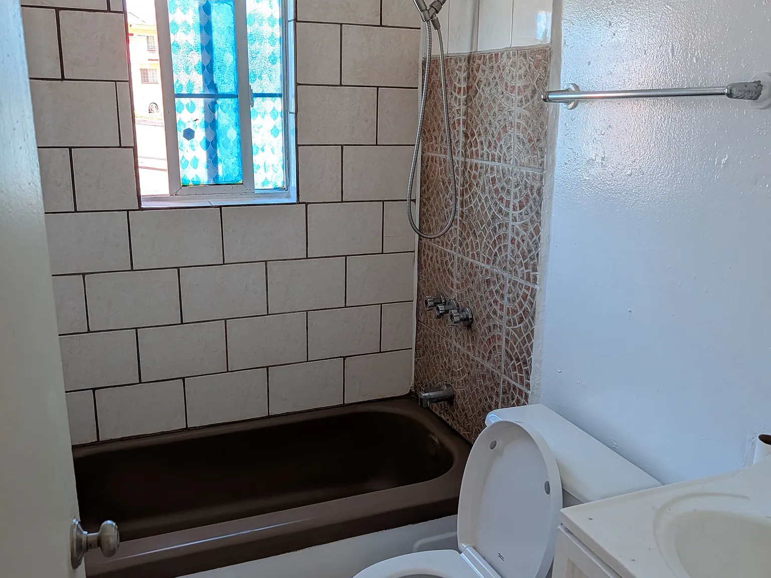 2 bed, 800 sqft, $1,695 — Photo 4