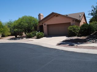 9869 E Sabrena Ln, Tucson, AZ 85748