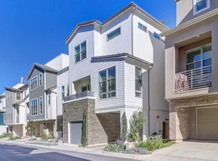 2104 Two Harbors Cir, Costa Mesa, CA 92627