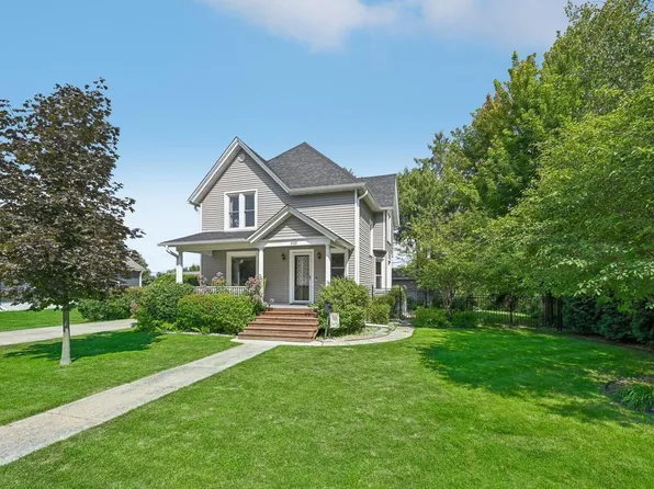610 South Main STREET, Lake Mills, WI 53551