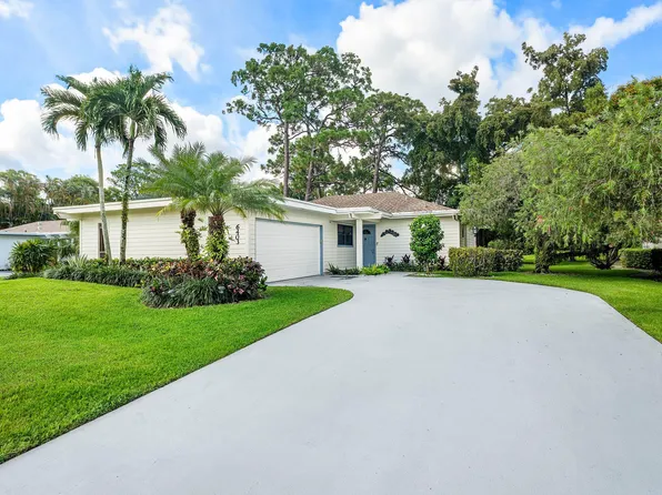 6403 Eastpointe Pines St, Palm Beach Gardens, FL 33418