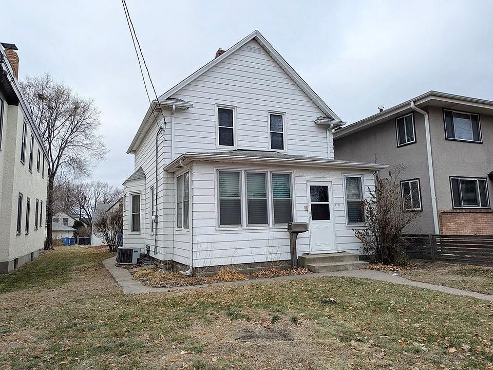 1st image of 1722 University Ave NE