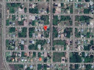 3303 10th St W, Lehigh Acres, FL 33971