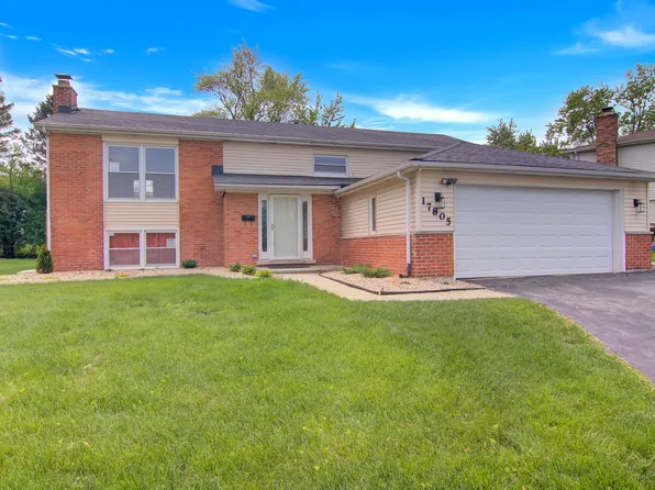 17805 Oakwood Dr, Hazel Crest, IL 60429