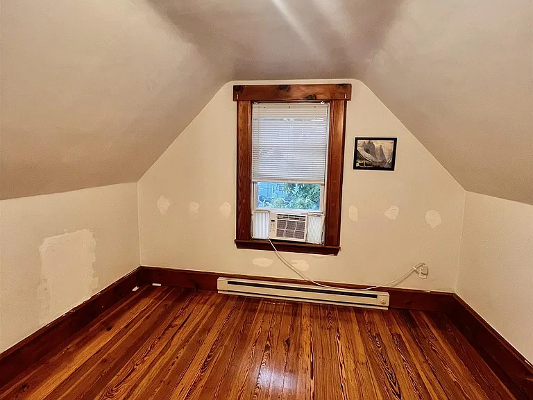 34 William St #1 — Photo 13